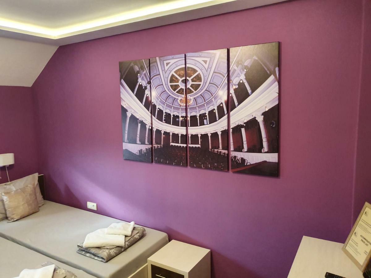Oldbrick Pub Hotel Sombor Exterior foto